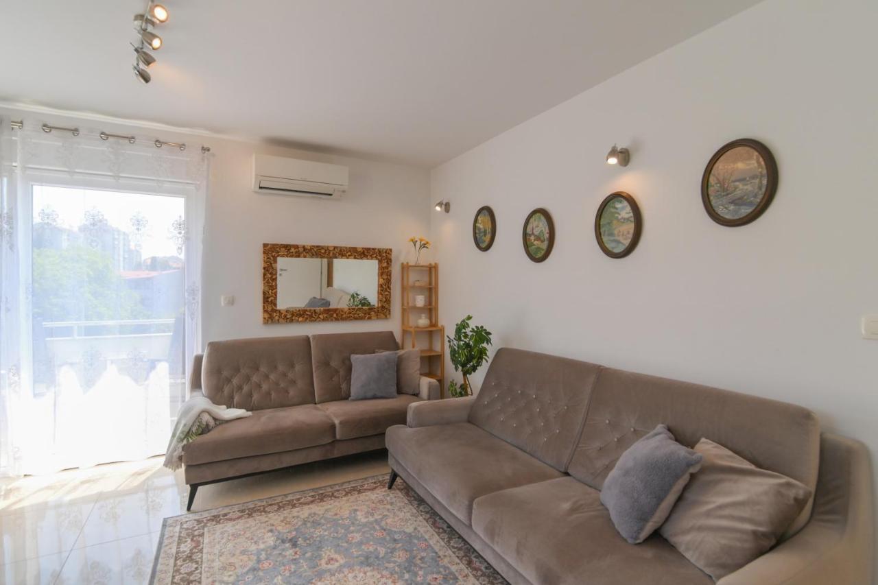 Apartament Apartman Iskra Rijeka Zewnętrze zdjęcie