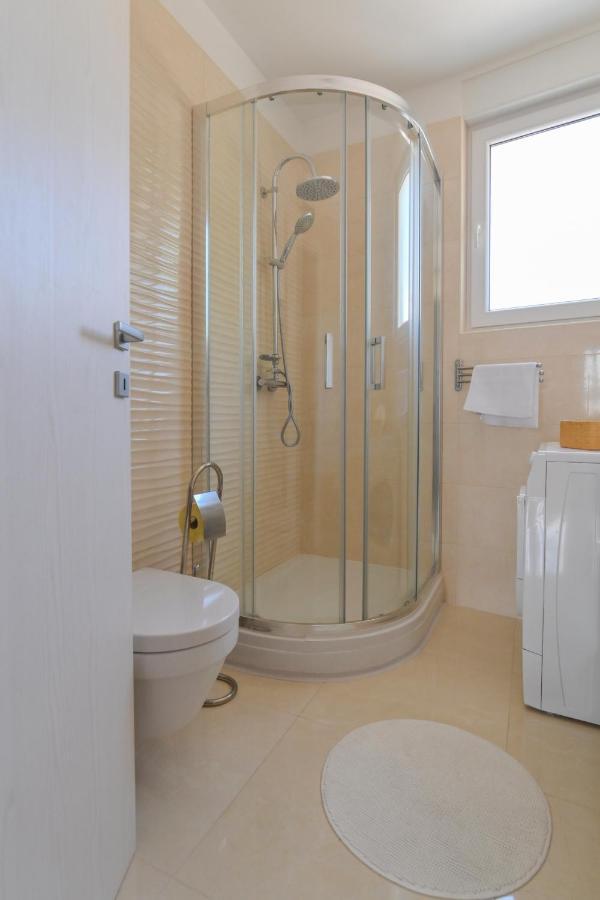 Apartament Apartman Iskra Rijeka Zewnętrze zdjęcie